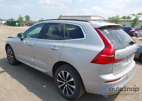 2023 Volvo Xc60 B5 Core z USA, uszkodzony, nr VIN YV4L12RV5P1198905